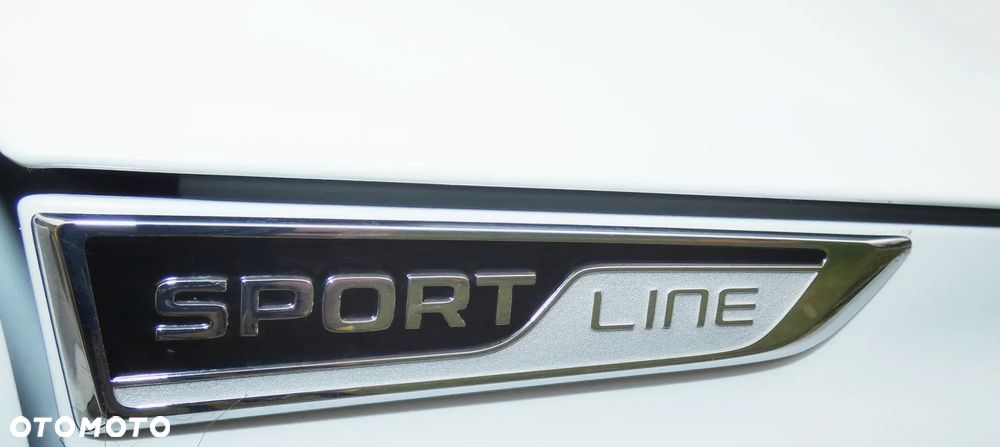 Skoda Superb 2.0 TDI SCR Sportline DSG - 34