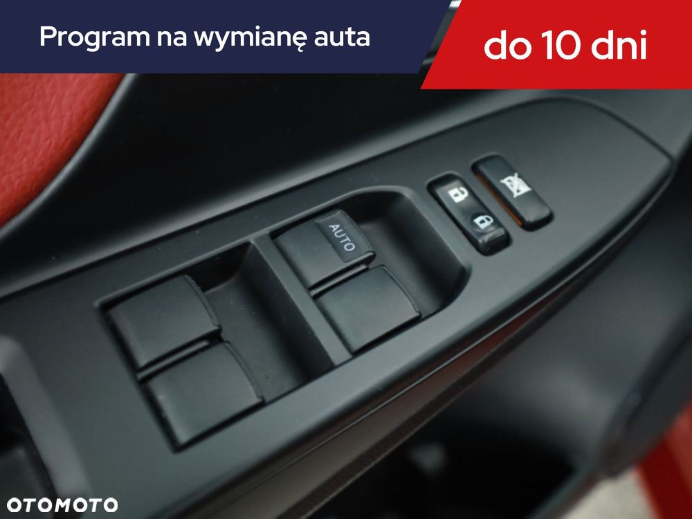 Toyota Yaris - 18