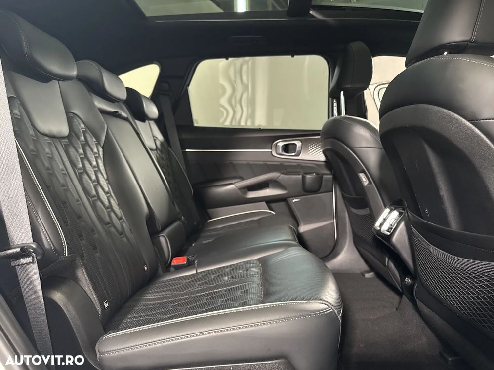 Kia Sorento - 13