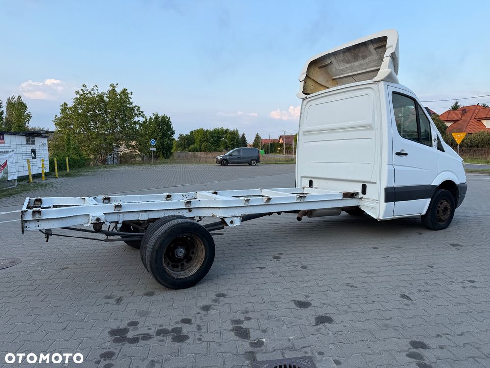 Mercedes-Benz Sprinter - 8