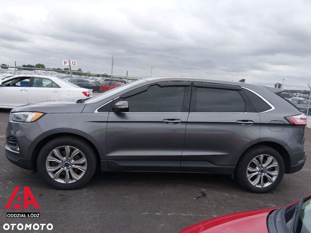 Ford Edge - 5