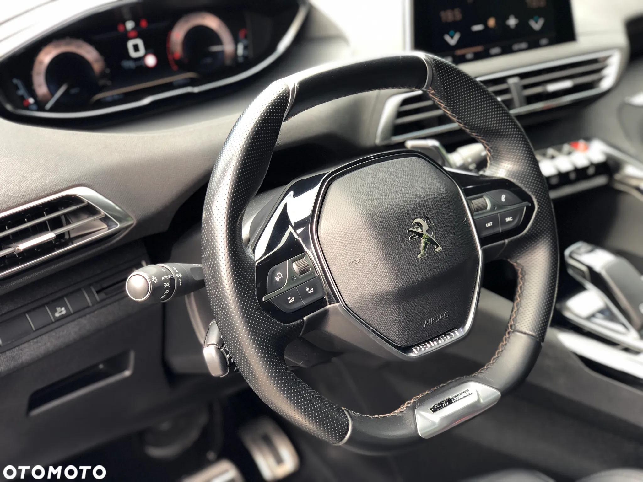 Peugeot 3008 1.5 BlueHDi GT S&S EAT8 - 20