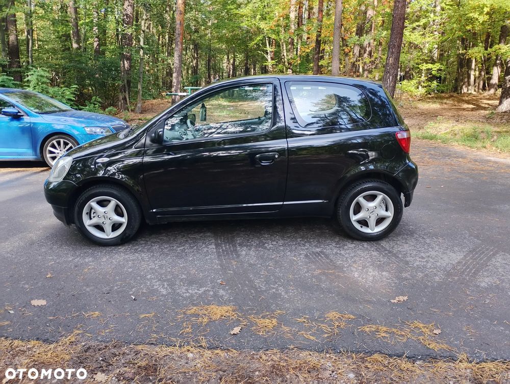 Toyota Yaris - 6