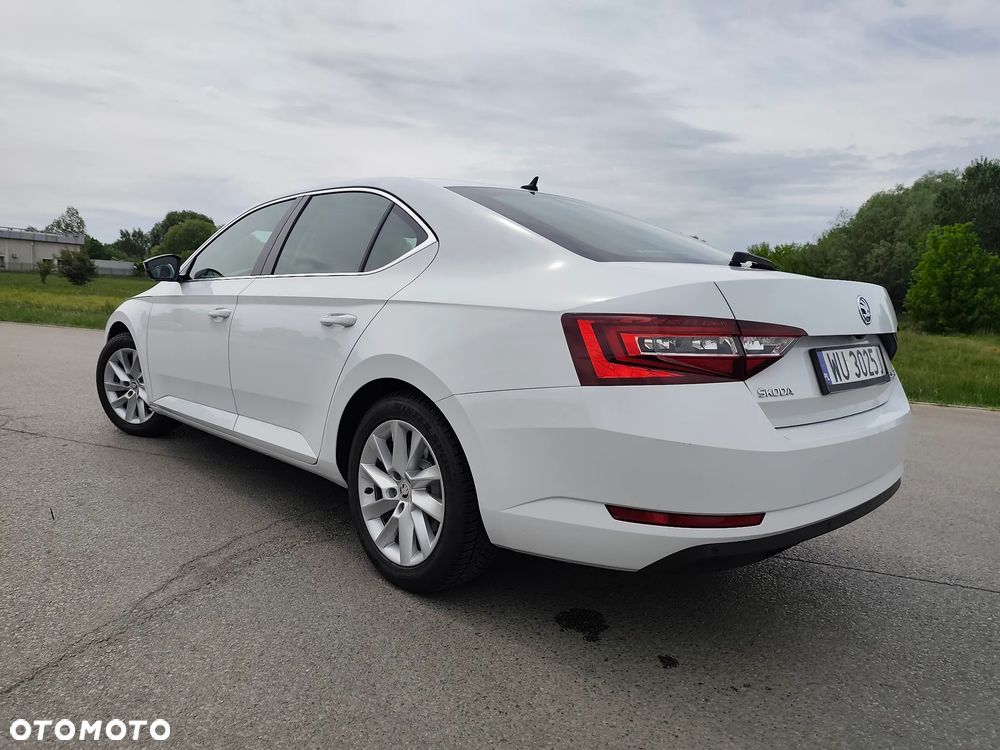 Skoda Superb 1.5 TSI ACT Style DSG - 5