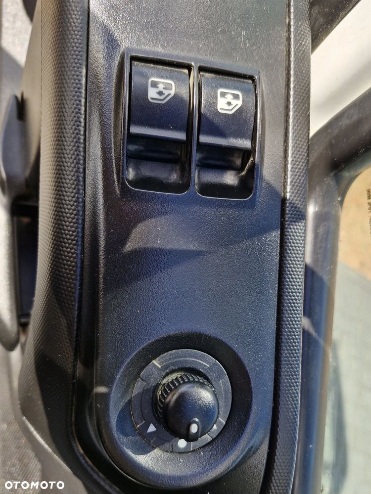 Iveco Daily, 35C16, DOKA, 7 miejsc, BRYGADÓWKA, tempomat, klima, hak - 19