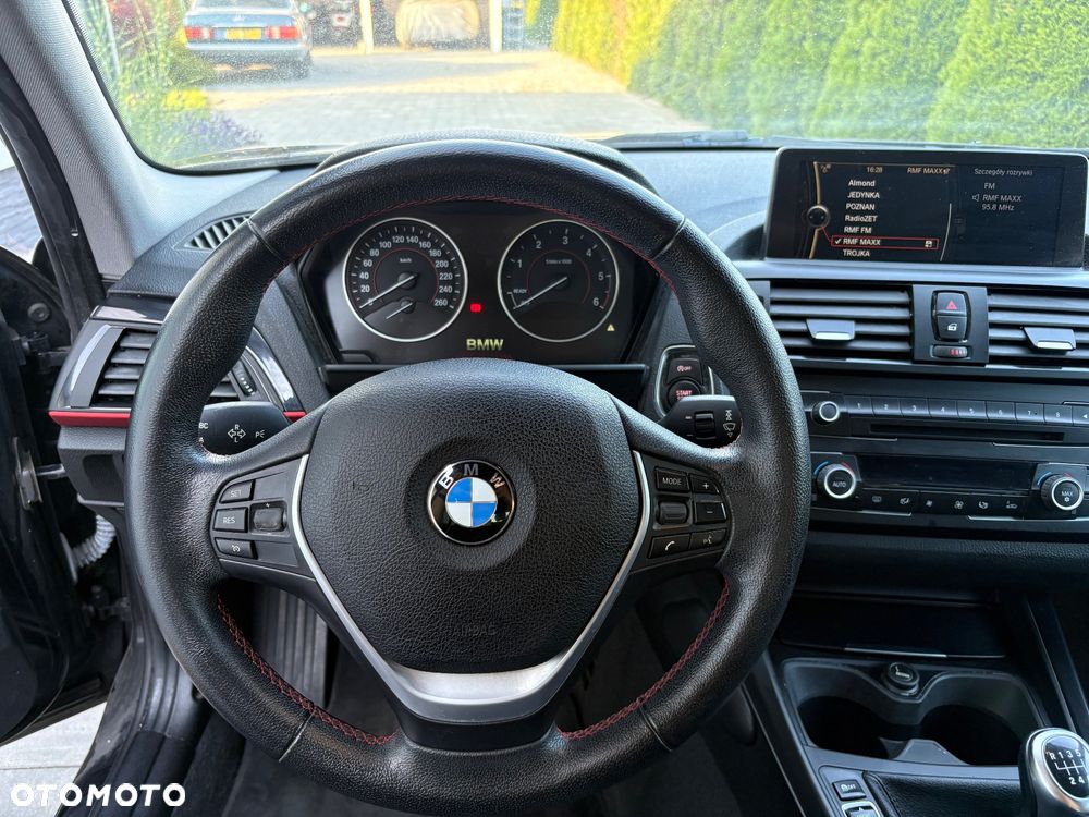 BMW Seria 1 - 23