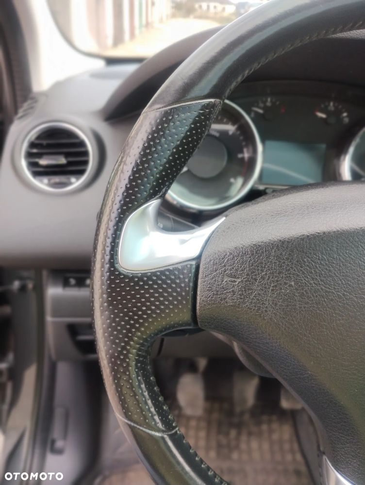 Peugeot 3008 HDi 115 Active - 15