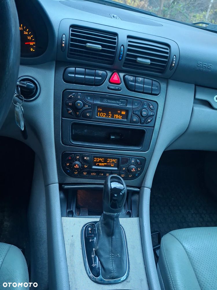 Mercedes-Benz Klasa C - 8