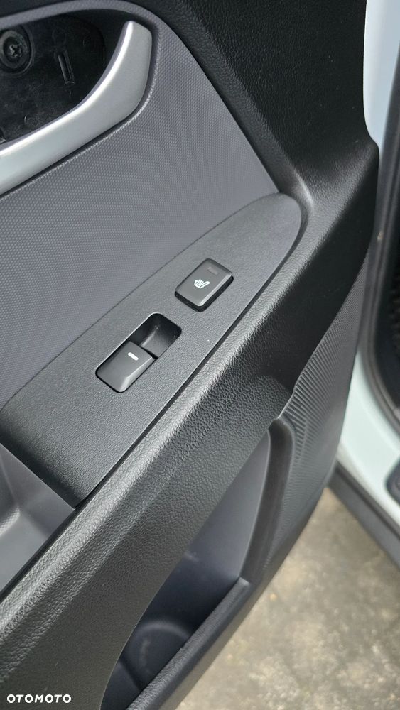 Kia Sportage 1.7 CRDI Business Line L 2WD - 11