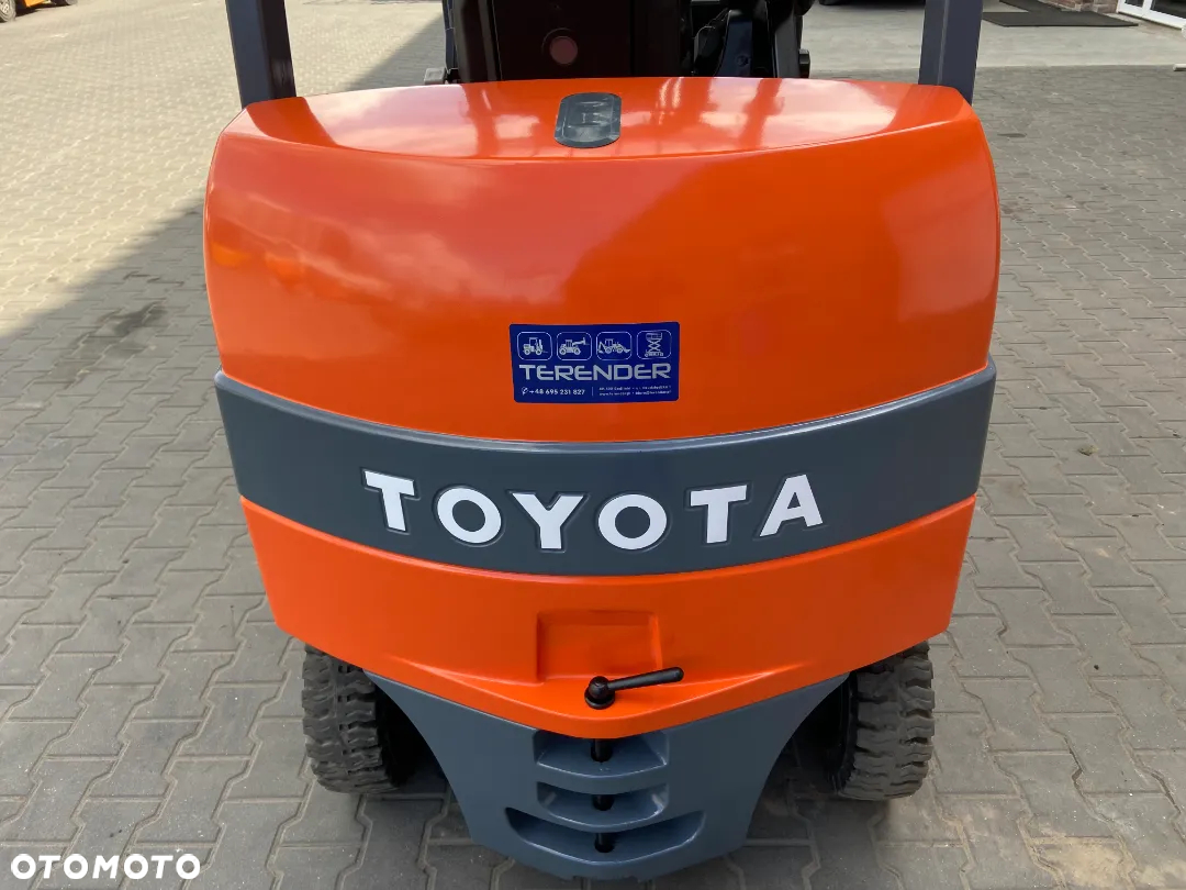 Toyota 7FBMF35 - 15