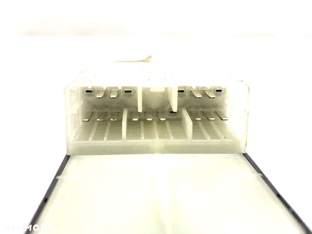 PRZEŁĄCZNIK SZYB  SUZUKI SWIFT III (MZ, EZ) 2005 - 2022 1.3 (RS 413) 68 kW [92 KM] benzyna 2005 - - 3