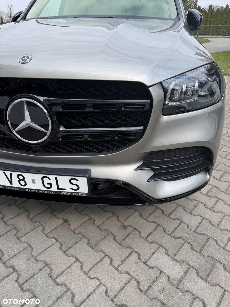 Mercedes-Benz GLS - 30