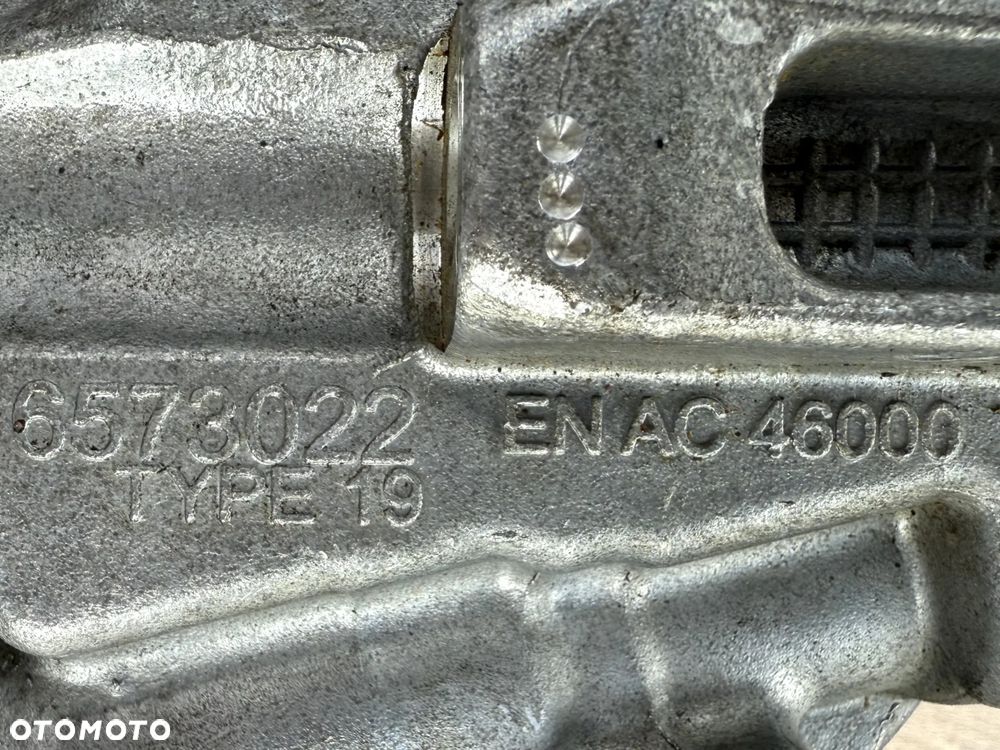 AM7 ORYGINALNY kompresor klimatyzacji OPEL Astra Cascada Meriva Zafira / 404 - 8