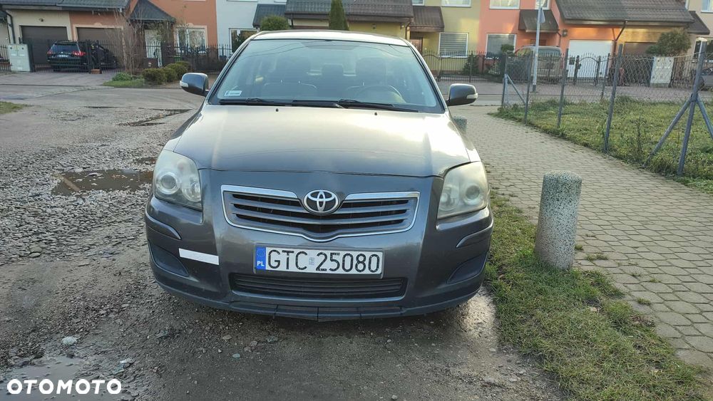 Toyota Avensis 1.8 VVT-i Luna - 5