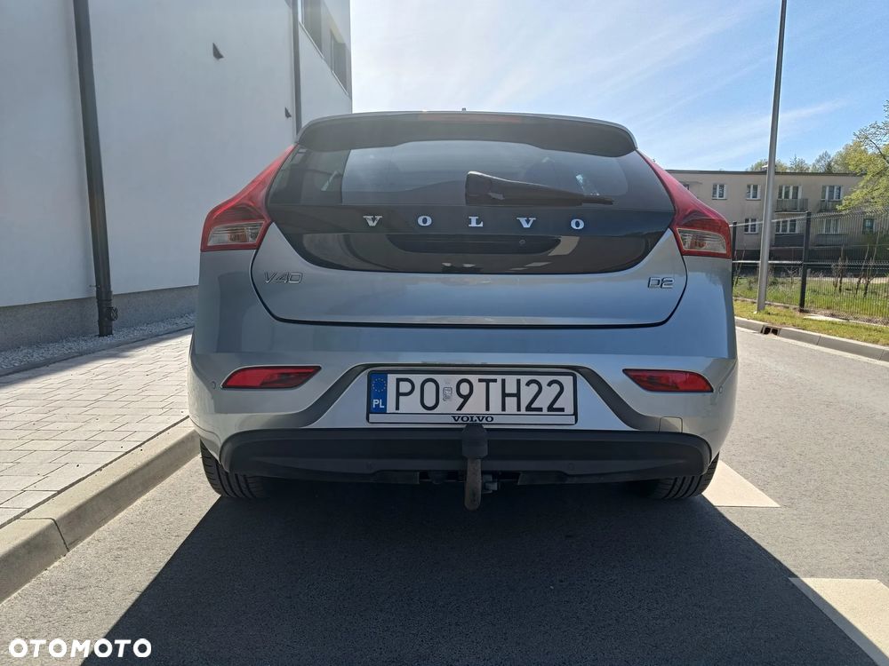 Volvo V40 D2 Momentum - 9