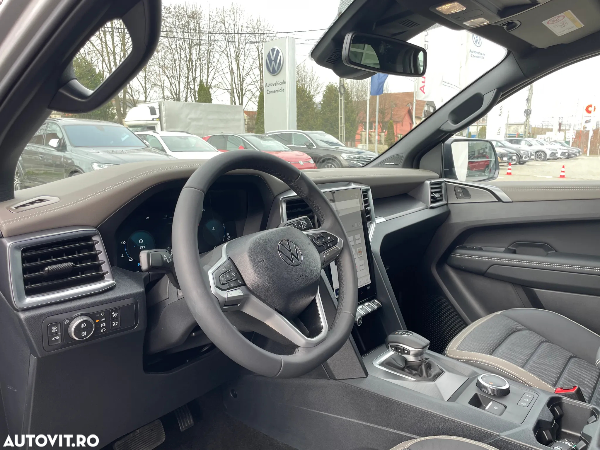 Volkswagen Amarok 3.0 TDI 241 CP 4M 10AT Aventura - 8