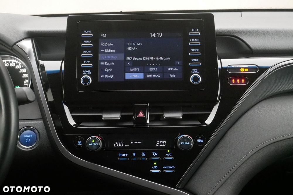 Toyota Camry 2.5 Hybrid Comfort CVT - 10