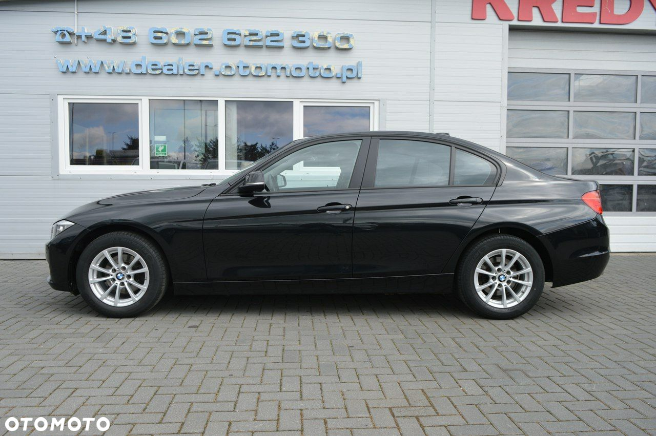 BMW Seria 3 316d EU6 - 10