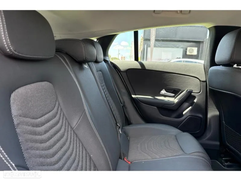 Mercedes-Benz CLA 180 d Shooting Brake Style Plus Aut. - 19