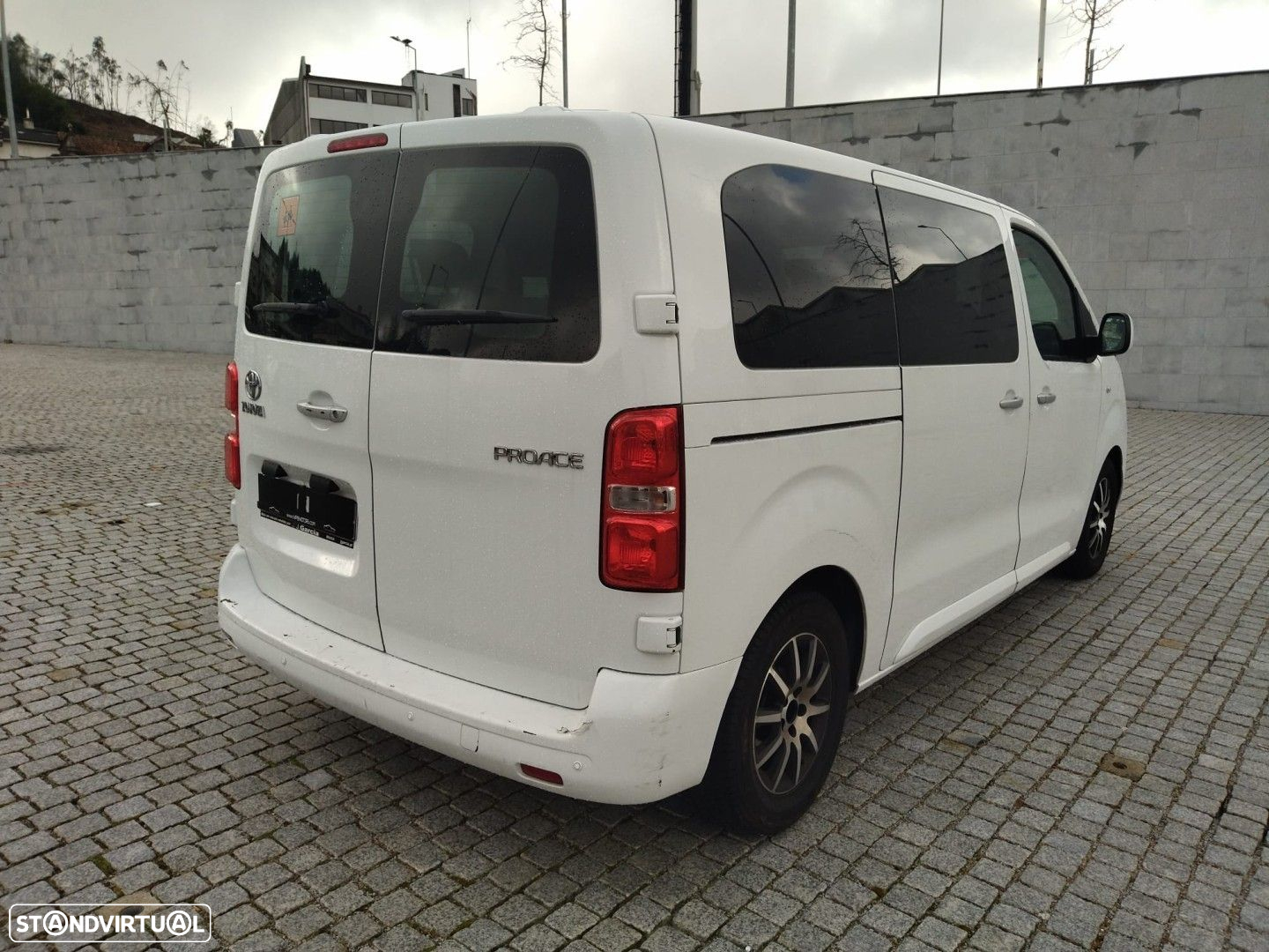 Toyota Proace Verso 1.6 D-4D L1 1.0T Comfort 9L - 6