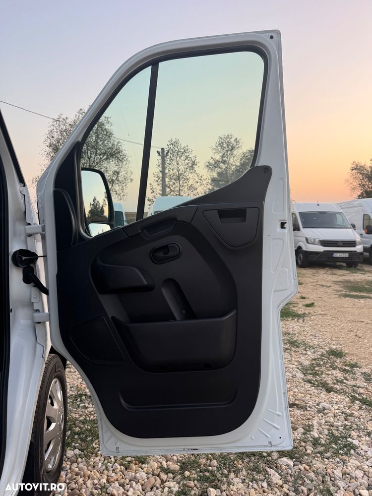 Renault Master XXL 2019 - 19