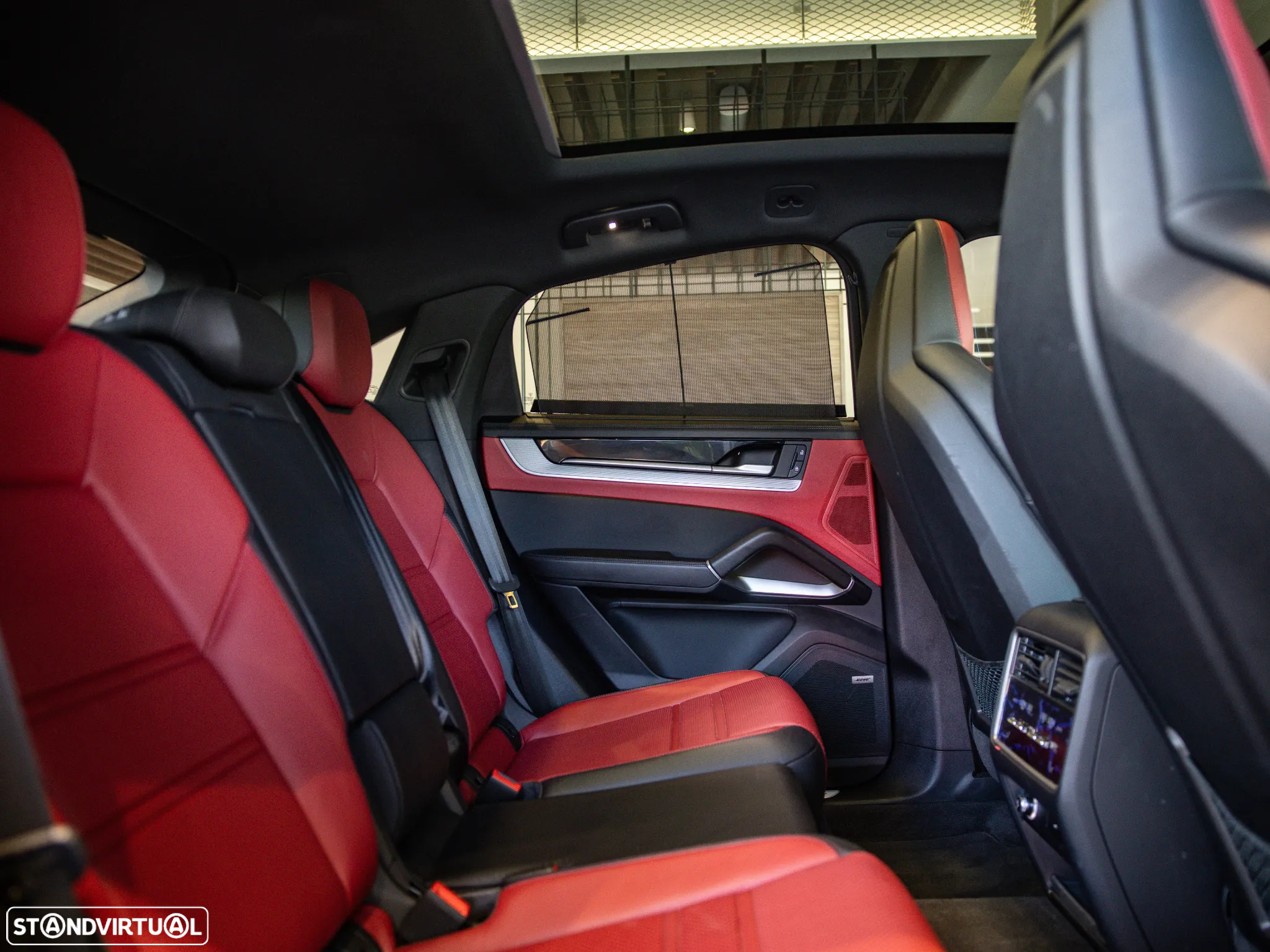 Porsche Cayenne Coupé E-Hybrid - 35