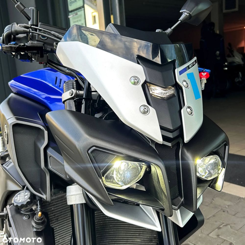 Yamaha MT - 13