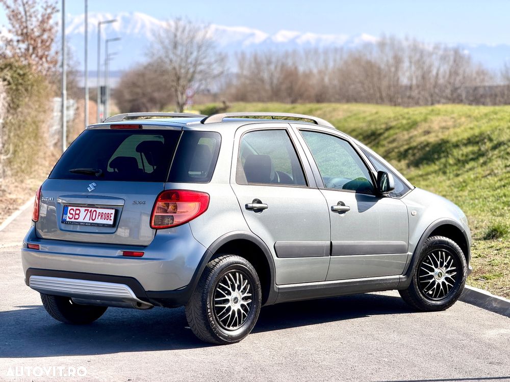 Suzuki SX4 1.6 VVT Streetline 4x2 Club - 3