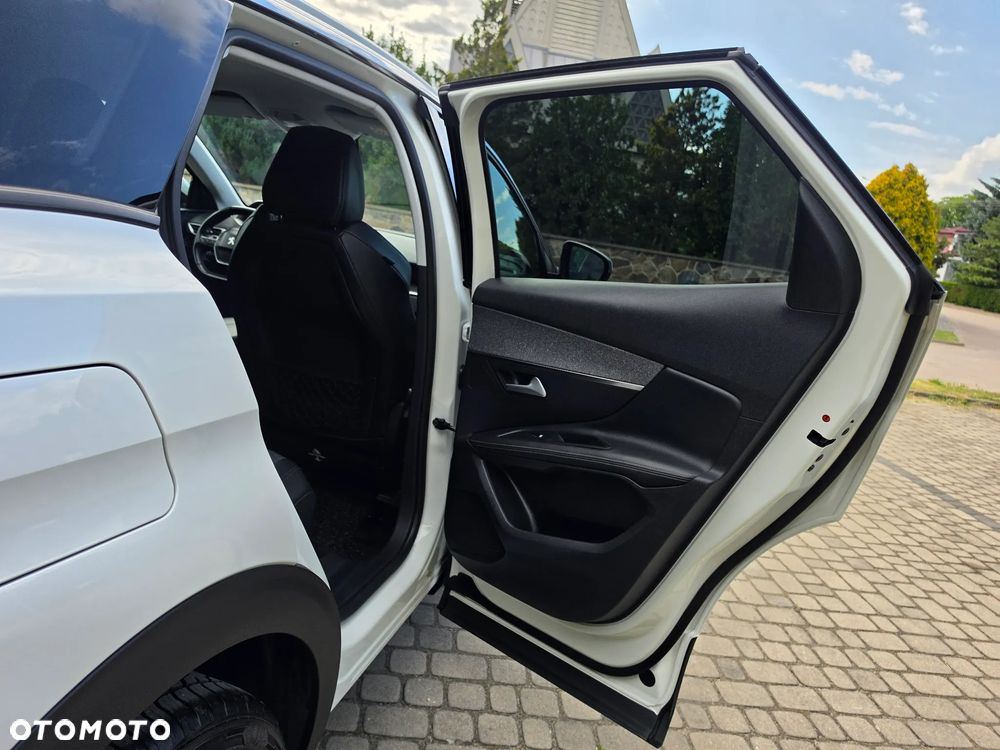 Peugeot 3008 BlueHDi 180 Stop & Start EAT8 Allure - 33
