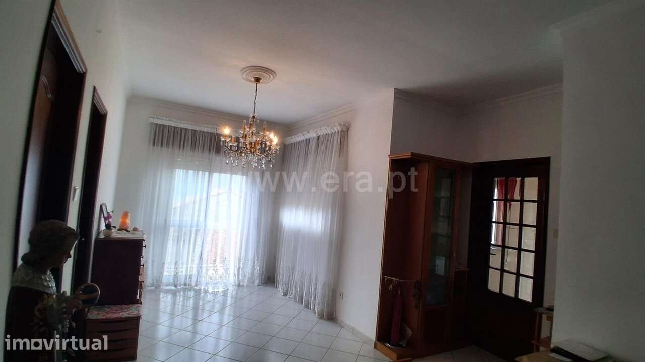 Moradia T2 / Mesão Frio, Vila Marim - Grande imagem: 3/14