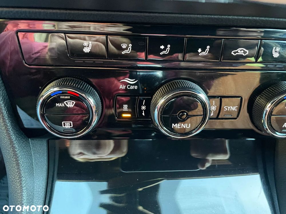 Skoda Superb 1.4 TSI Plug-In Hybrid L&K DSG - 30