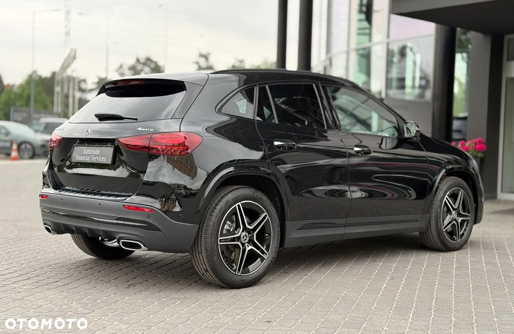 Mercedes-Benz GLA 220 mHEV 4-Matic AMG Line 8G-DCT - 7