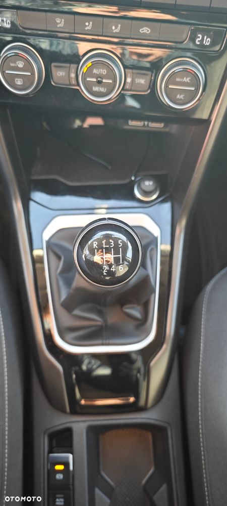 Volkswagen T-Roc 1.5 TSI GPF ACT Advance - 20