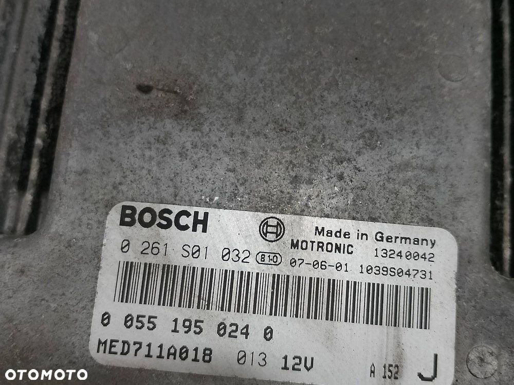 KOMPUTER, STEROWNIK ALFA ROMEO GT 00551950240 0261S01032  MED711A018 - 4