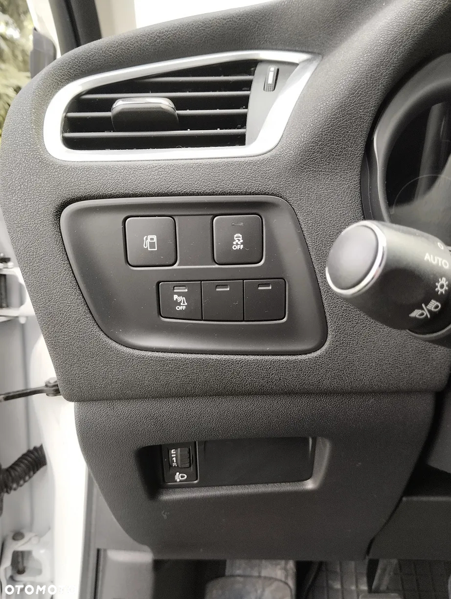 Citroën C4 1.2 PureTech Feel - 10
