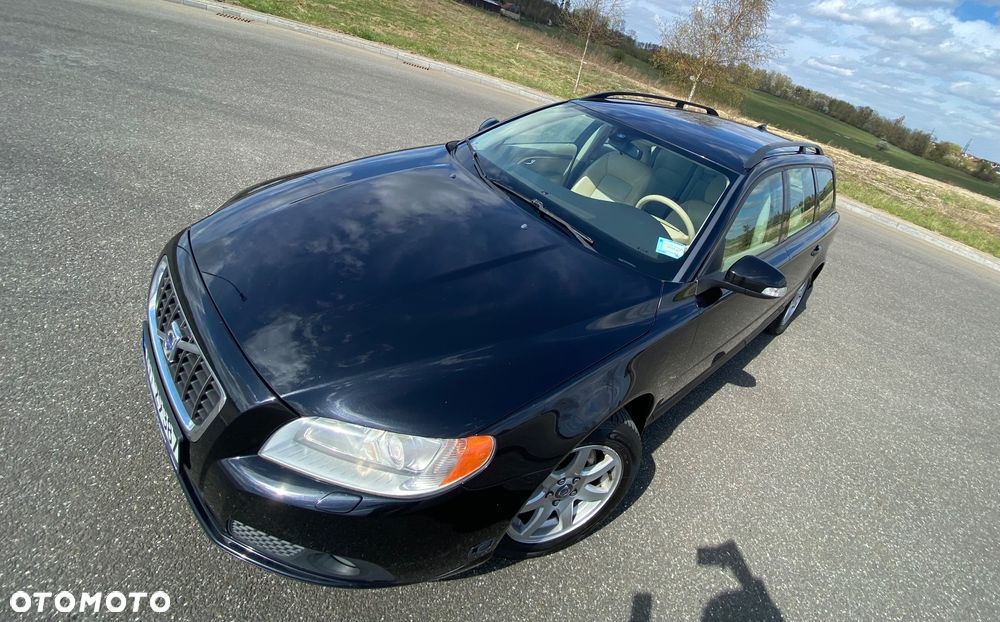 Volvo V70 2.5T Momentum - 7