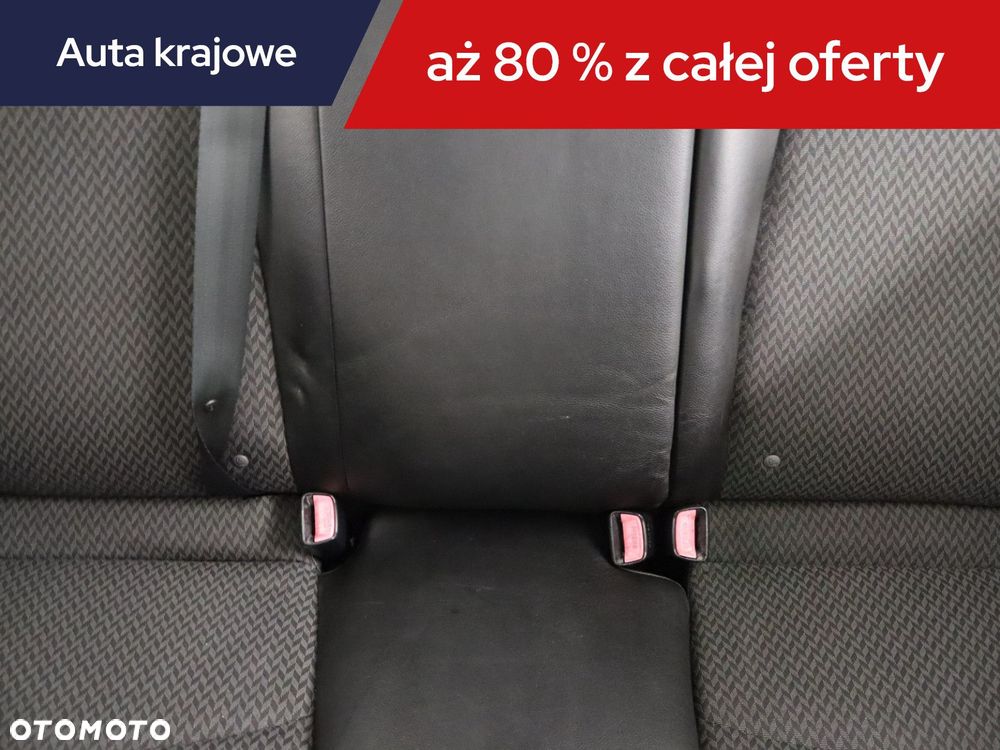 Kia Ceed - 12