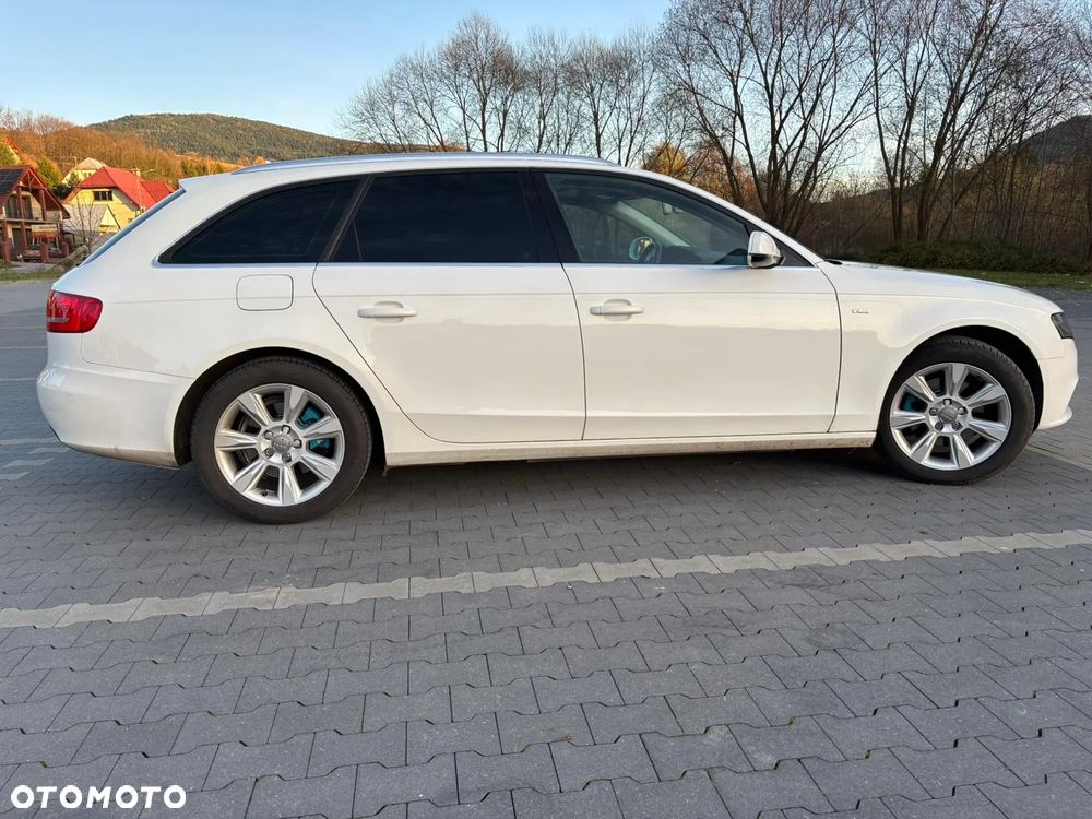 Audi A4 Avant 2.0 TDI Quattro - 11