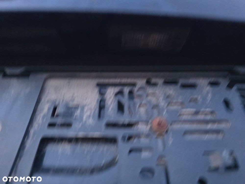 Klapa tył  skoda  octavia  III  kombi  w  kolorze  LF9R - 3