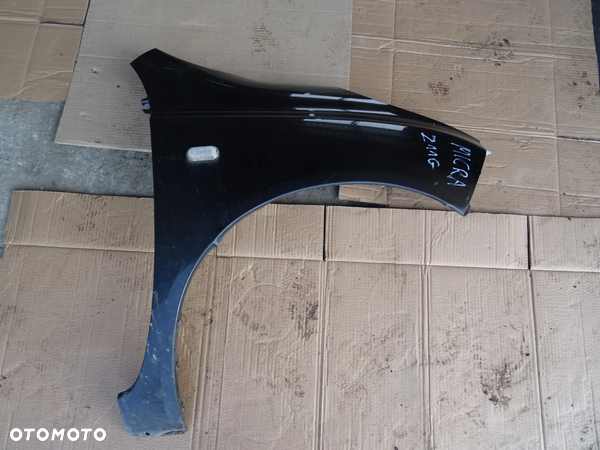 Błotnik Prawy Przód Nissan Micra K12 Z11G