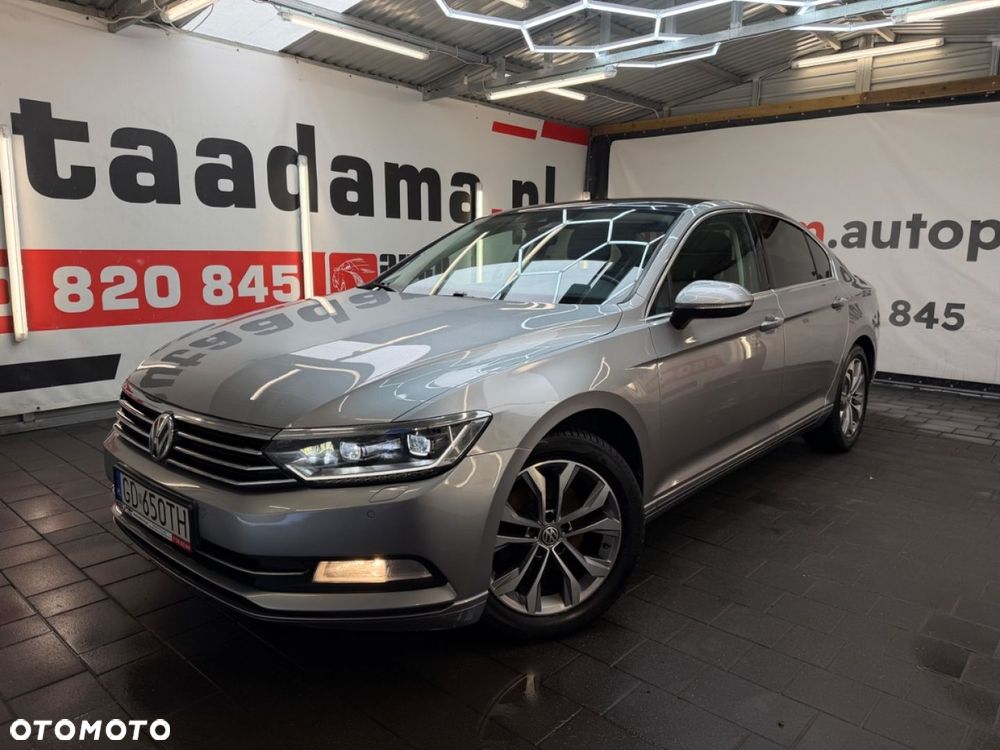 Volkswagen Passat - 10