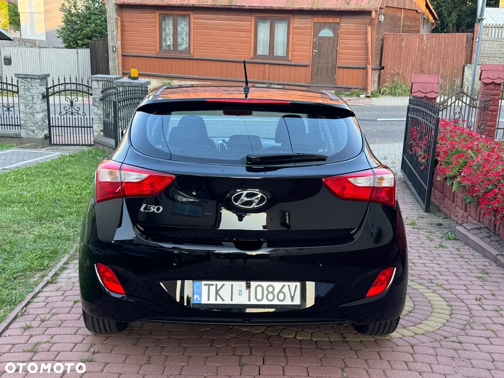 Hyundai i30 1.4 Passion - 4