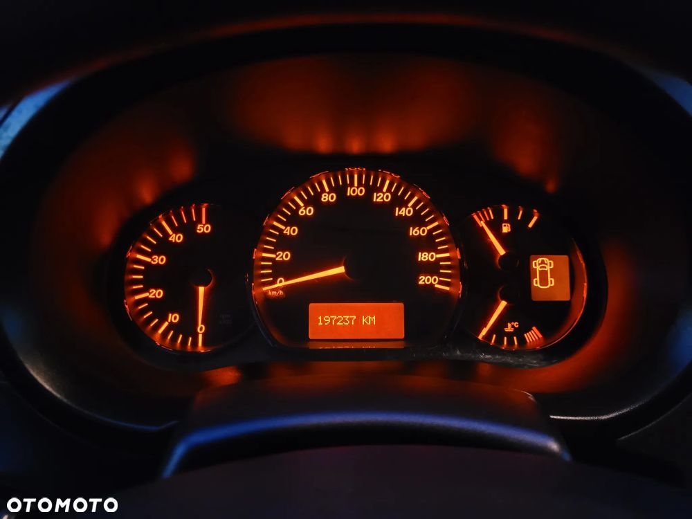 Mercedes-Benz Citan - 11