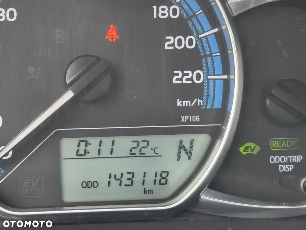 Toyota Yaris - 12