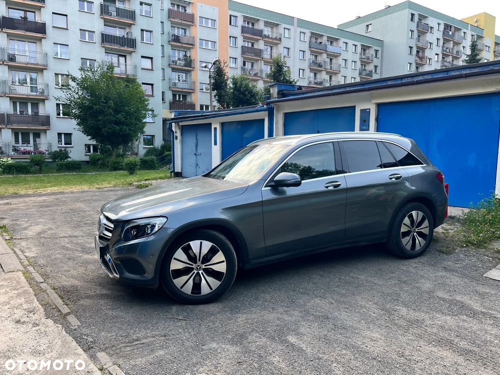 Mercedes-Benz GLC - 4