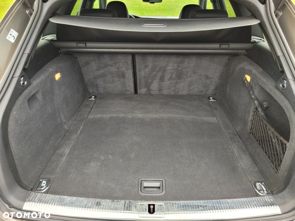 Audi A4 Avant 2.0 TDI DPF quattro S tronic Ambition - 19