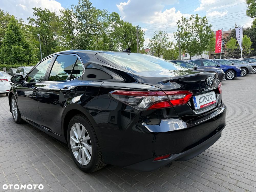 Toyota Camry 2.5 Hybrid Comfort CVT - 29