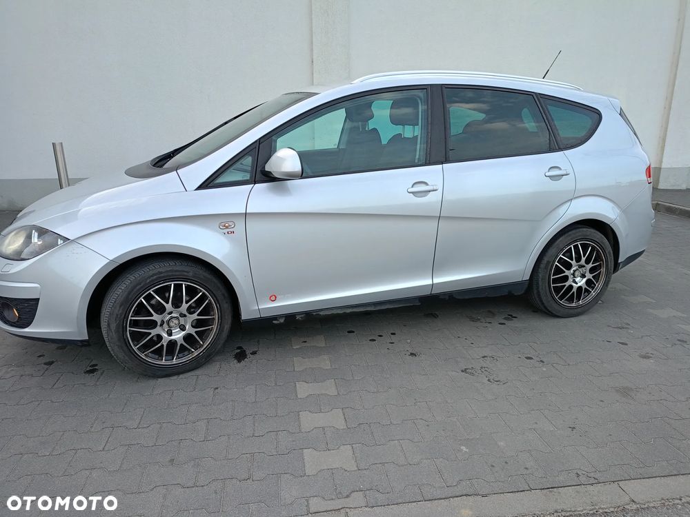 Seat Altea XL 2.0 TDI CR DPF Style - 1