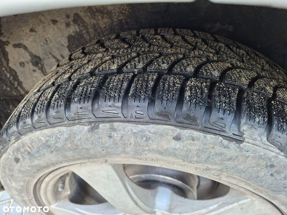 Toyota RAV4 2.2 D-CAT 4x4 Executive - 11