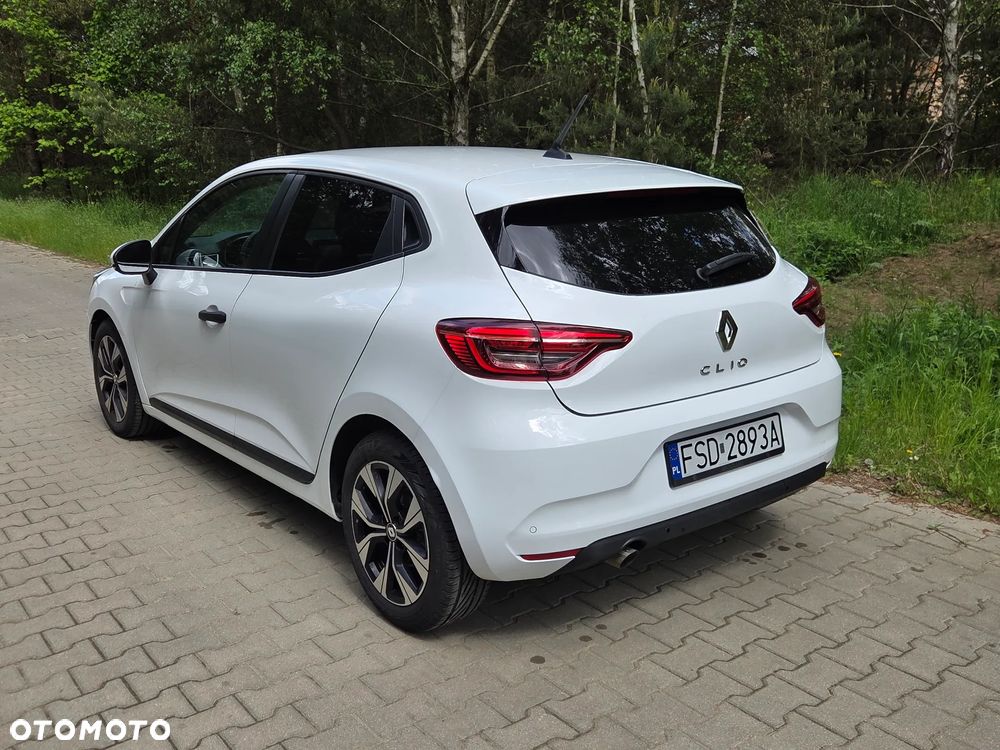 Renault Clio - 5